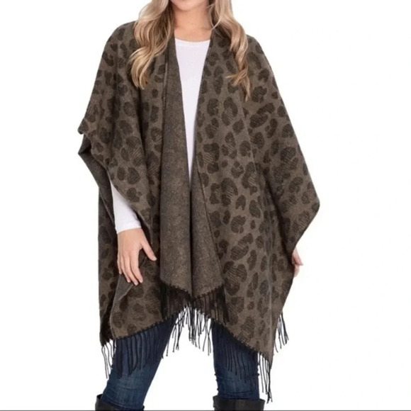Woolrich Blanket Wrap Poncho Caftan Cheetah Print Fringe - Picture 1 of 6